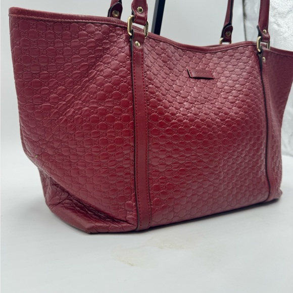 Auth Gucci Large Red Microguccisima Monogram Embossed Leather Joy Tote Bag Ex+ - Picture 3 of 16